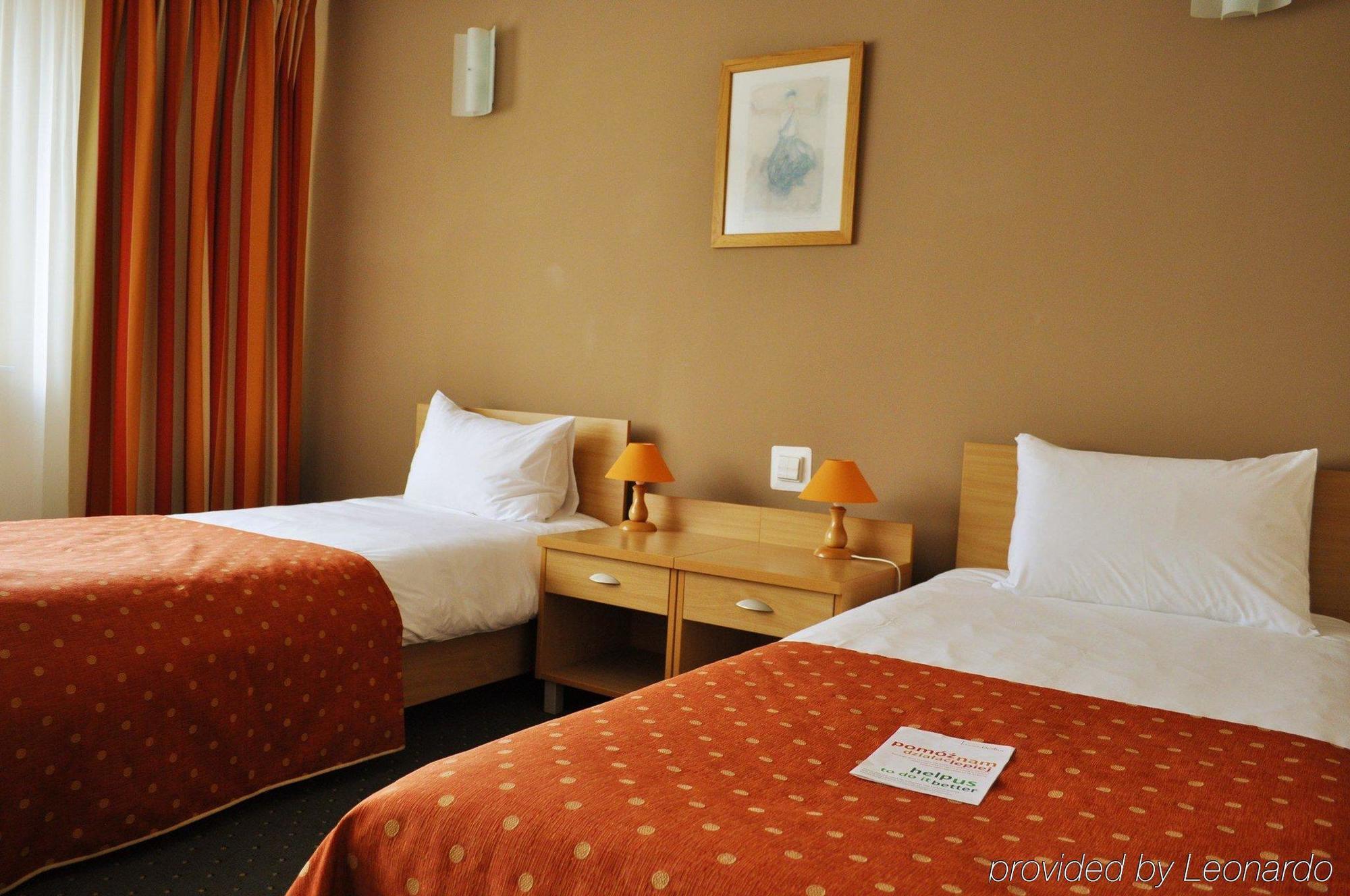 Hotel Wilanow Warszawa By Desilva Extérieur photo