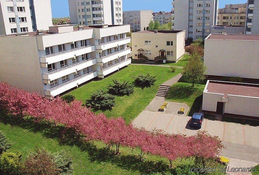 Hotel Wilanow Warszawa By Desilva Extérieur photo