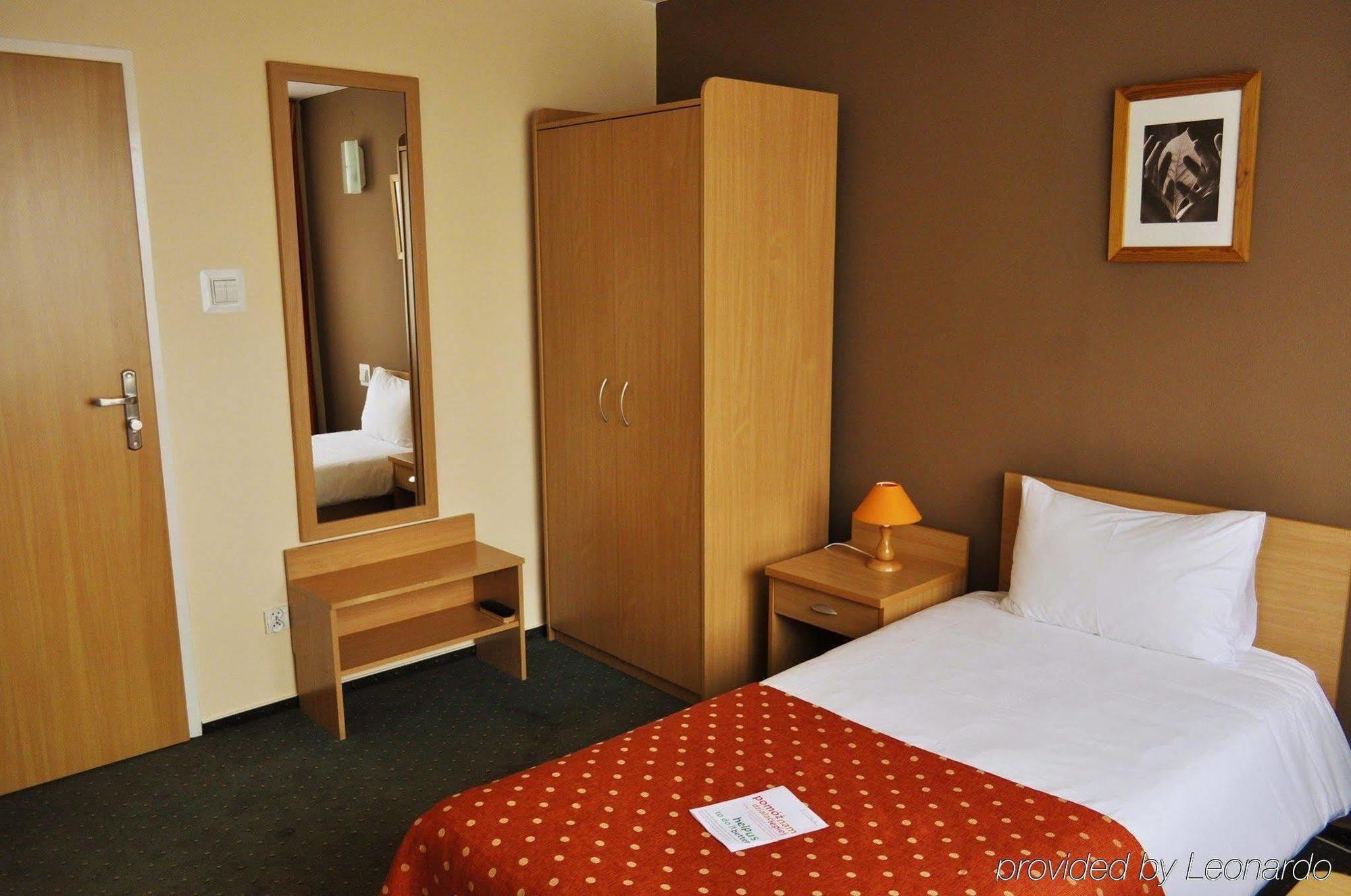 Hotel Wilanow Warszawa By Desilva Extérieur photo