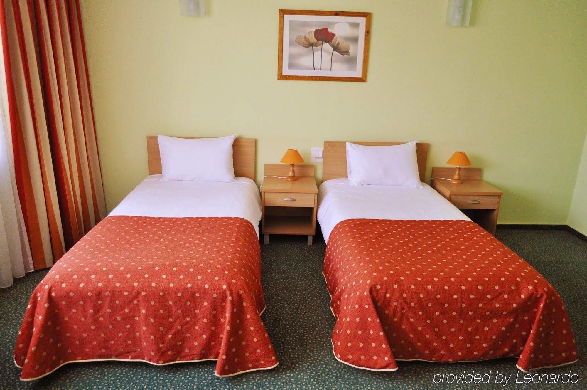 Hotel Wilanow Warszawa By Desilva Extérieur photo